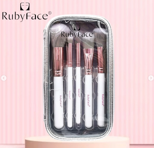 Set de 10 Brochas con Estuche - Ruby Face
