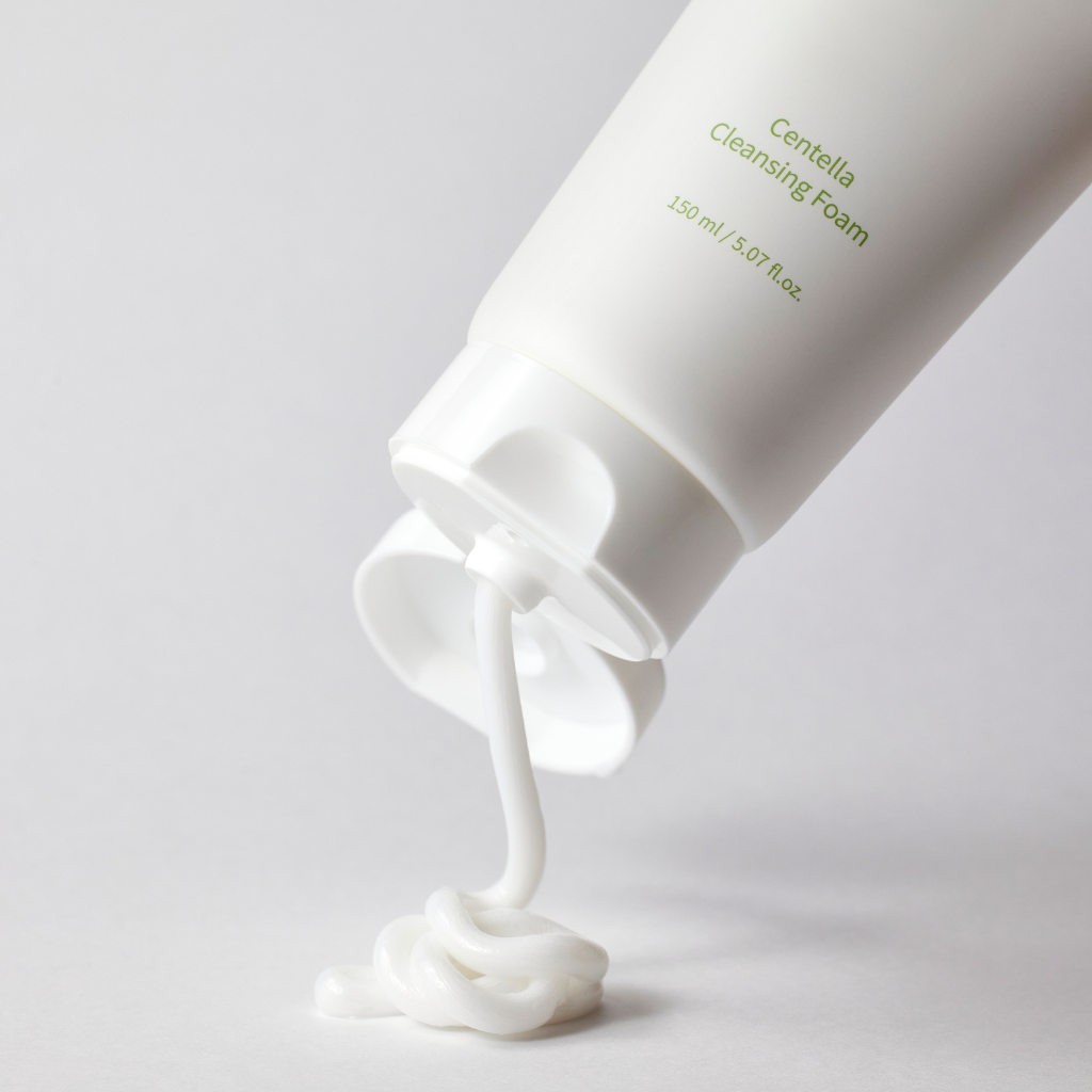 Centella Cleansing Foam (150 ml) - Mixsoon