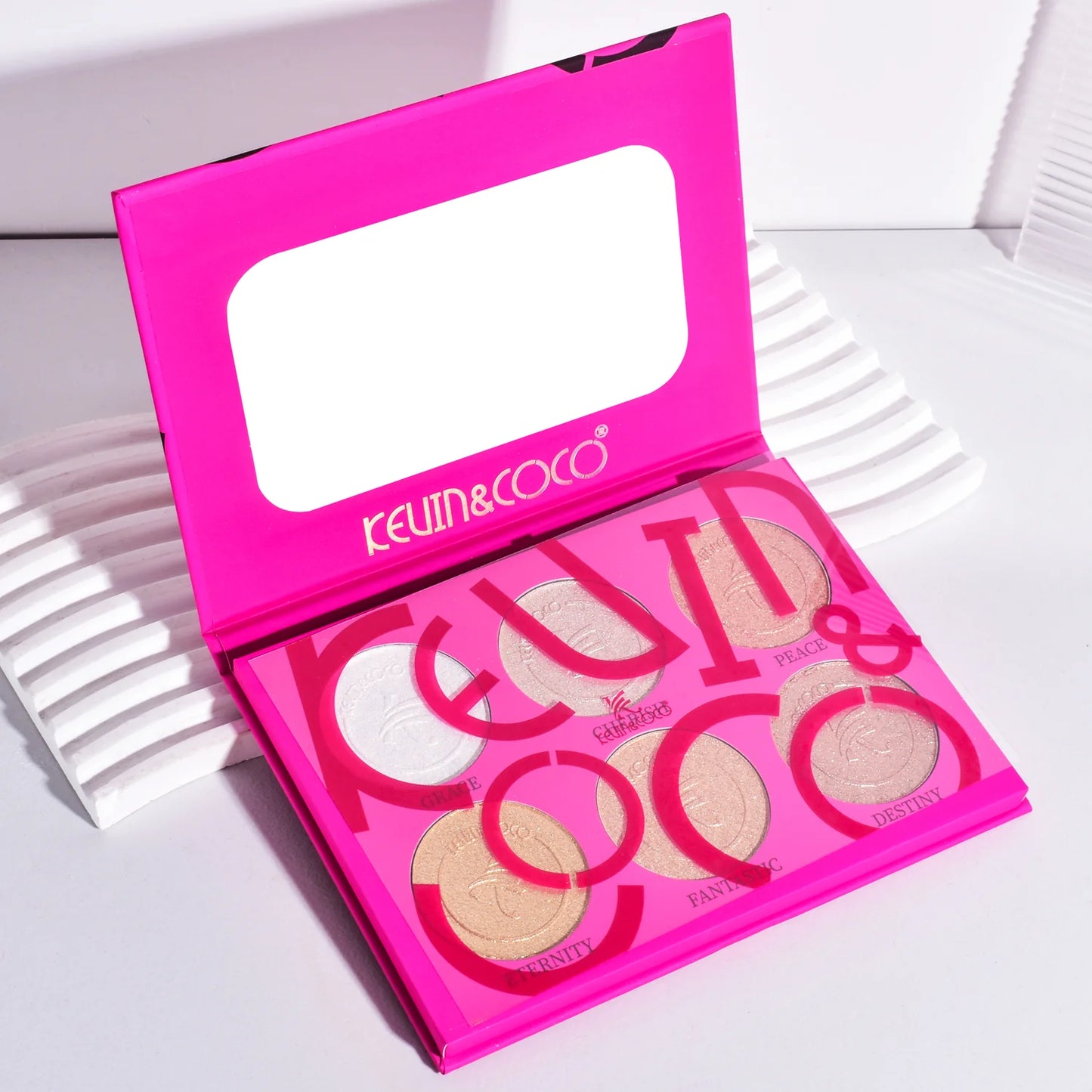 Paleta de Iluminadores 6 tonos - Kevin & Coco