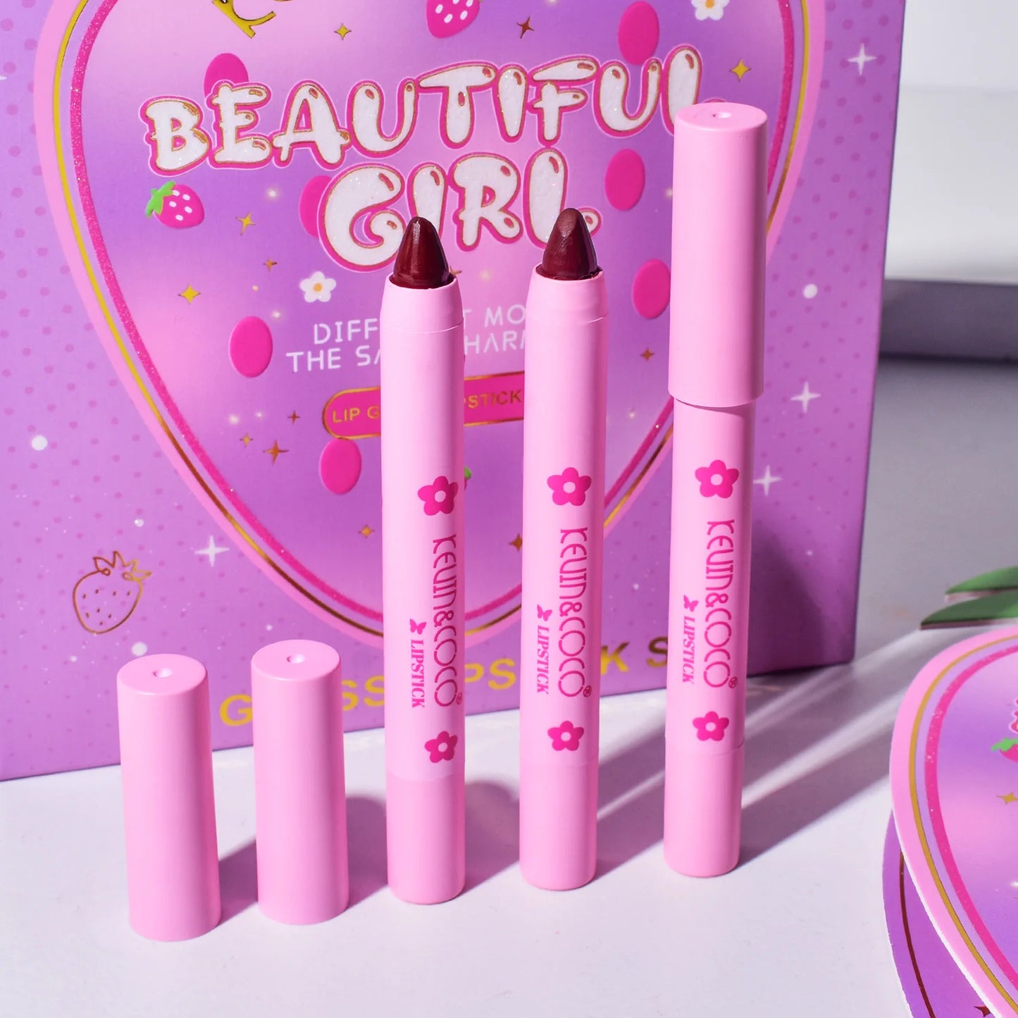 Set de Lipgloss y Lipstick Strawberry - Kevin & Coco