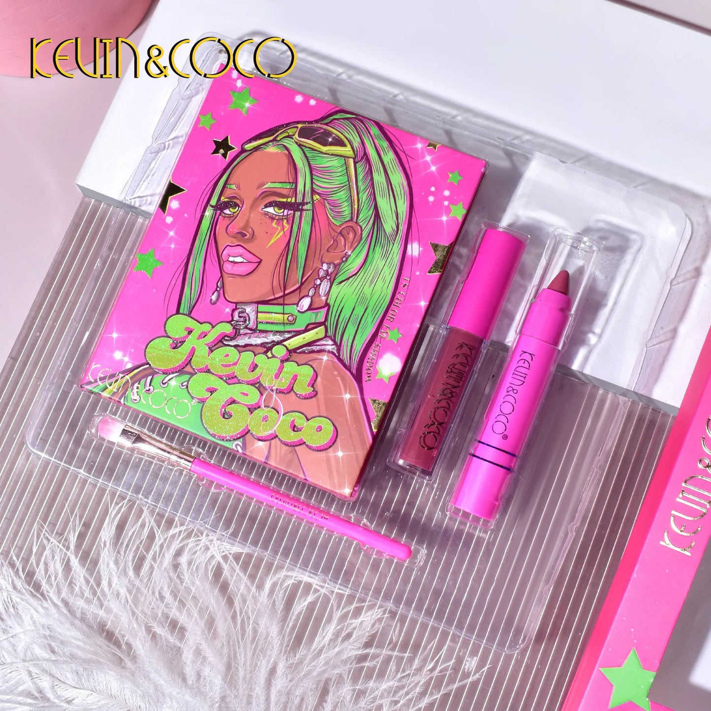 Set de Maquillaje 18 Tonos - Kevin & Coco