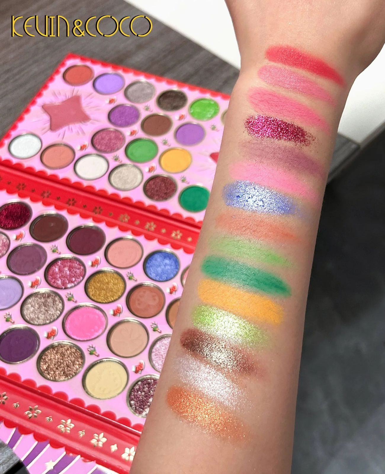 Paleta 50 tonos - Kevin & Coco