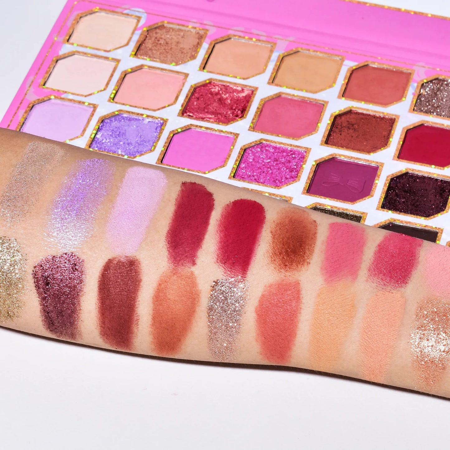 Paleta de Sombras Golden Goddess (32 tonos) - Kevin & Coco